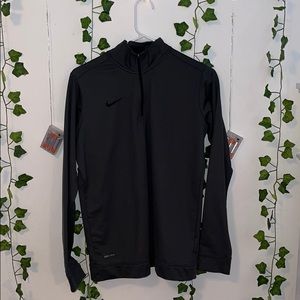 nike quarter zip